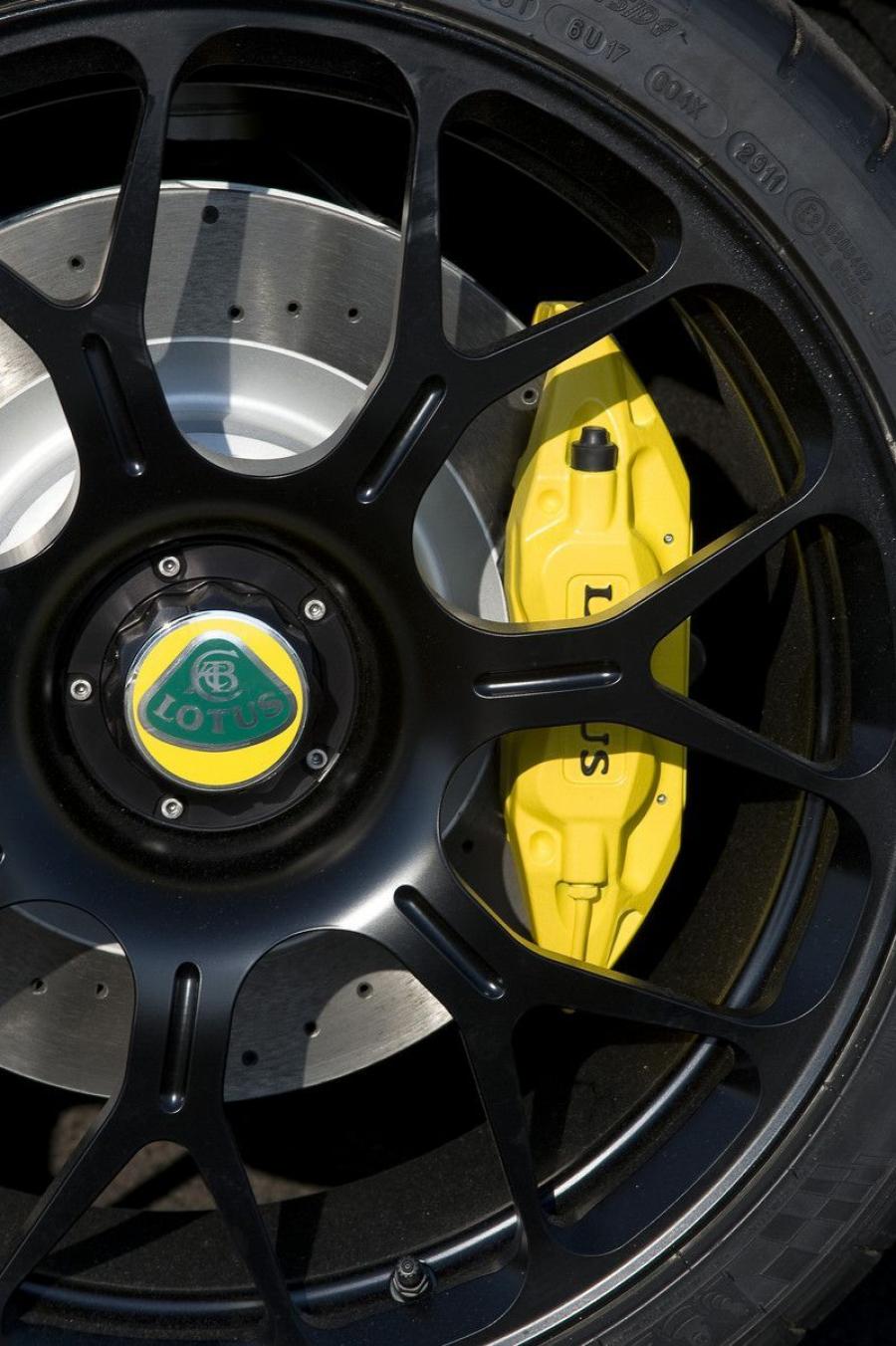  Lotus Evora GTE 2011 года  (фото 8 из 47)